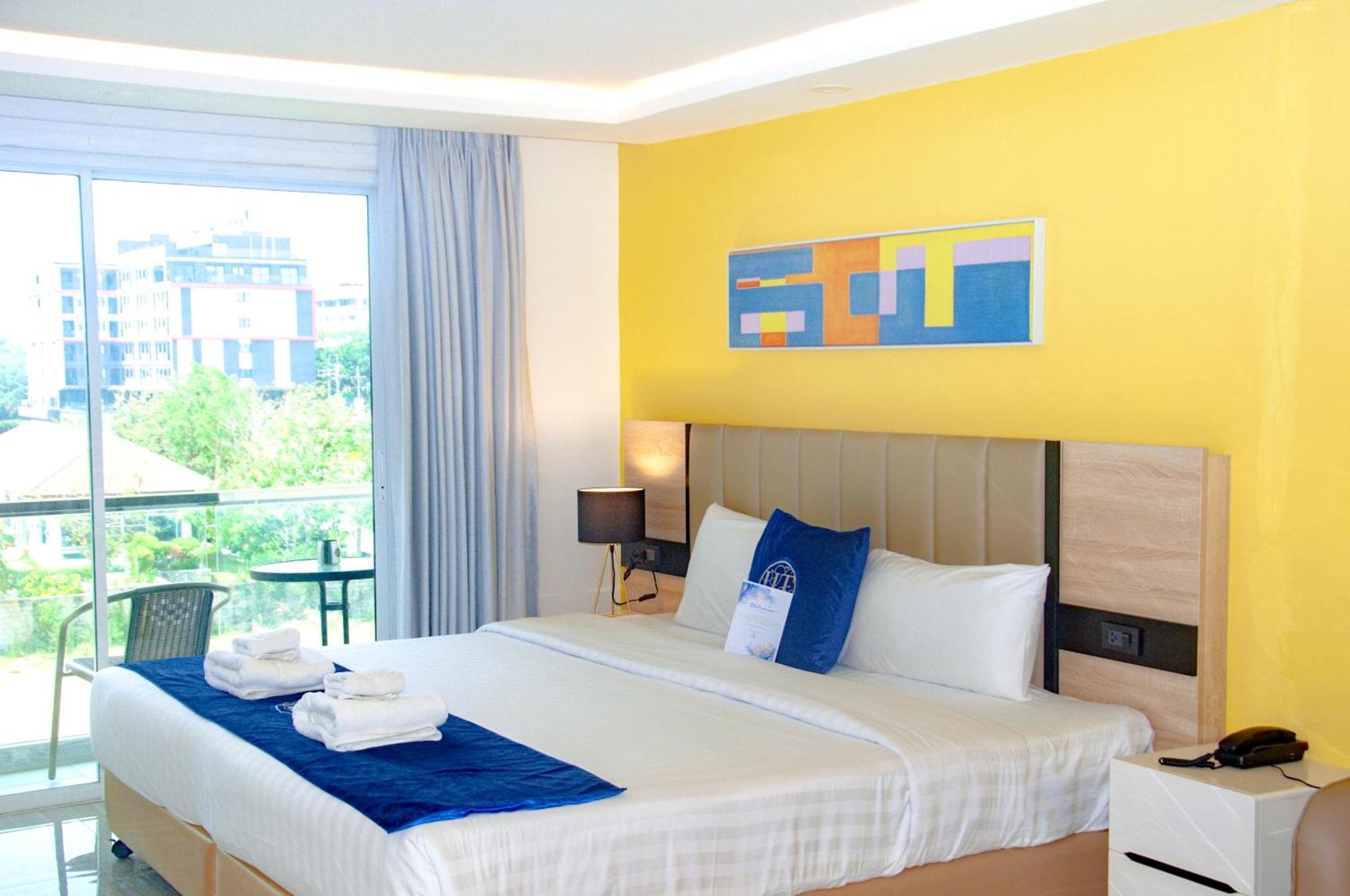 Ht9 Hotel Pantai Jomtien Luaran gambar
