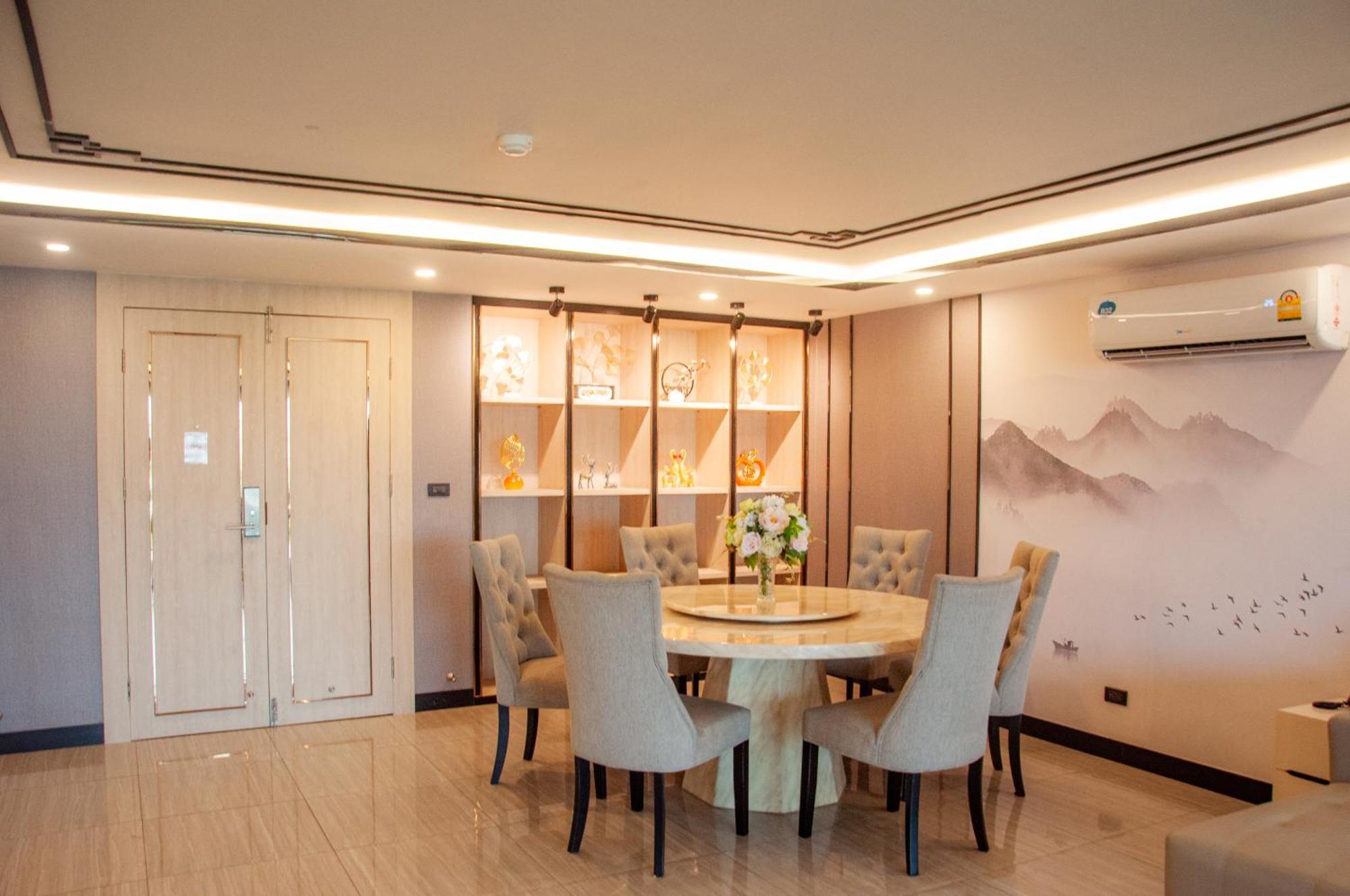 Ht9 Hotel Pantai Jomtien Luaran gambar