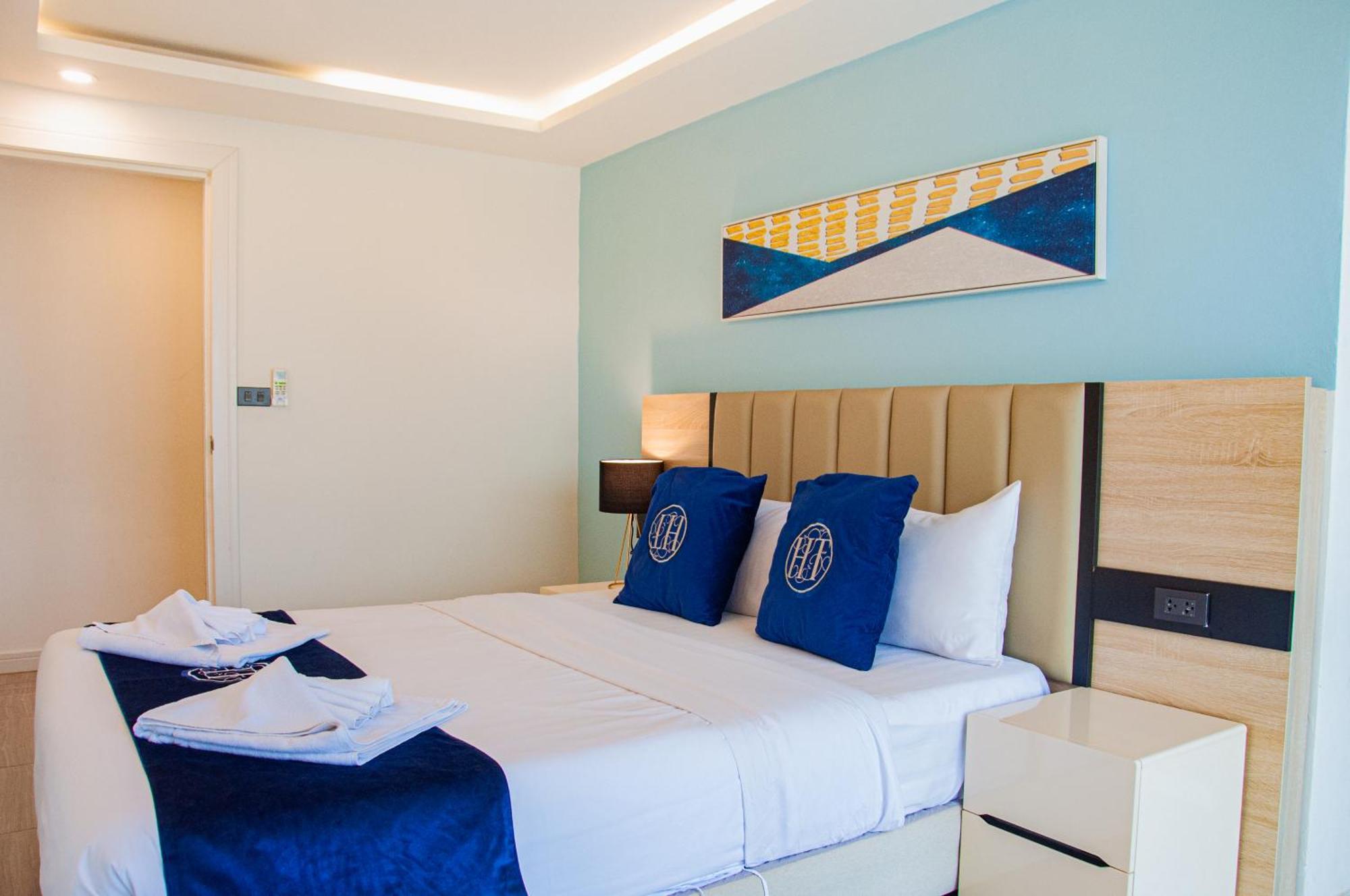 Ht9 Hotel Pantai Jomtien Luaran gambar