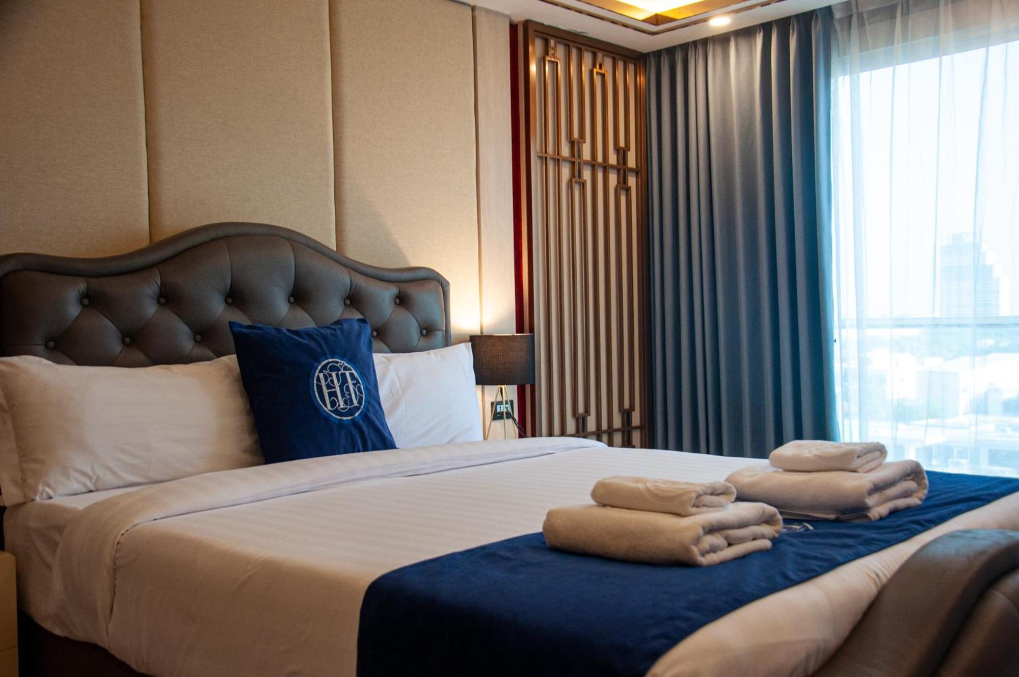 Ht9 Hotel Pantai Jomtien Luaran gambar